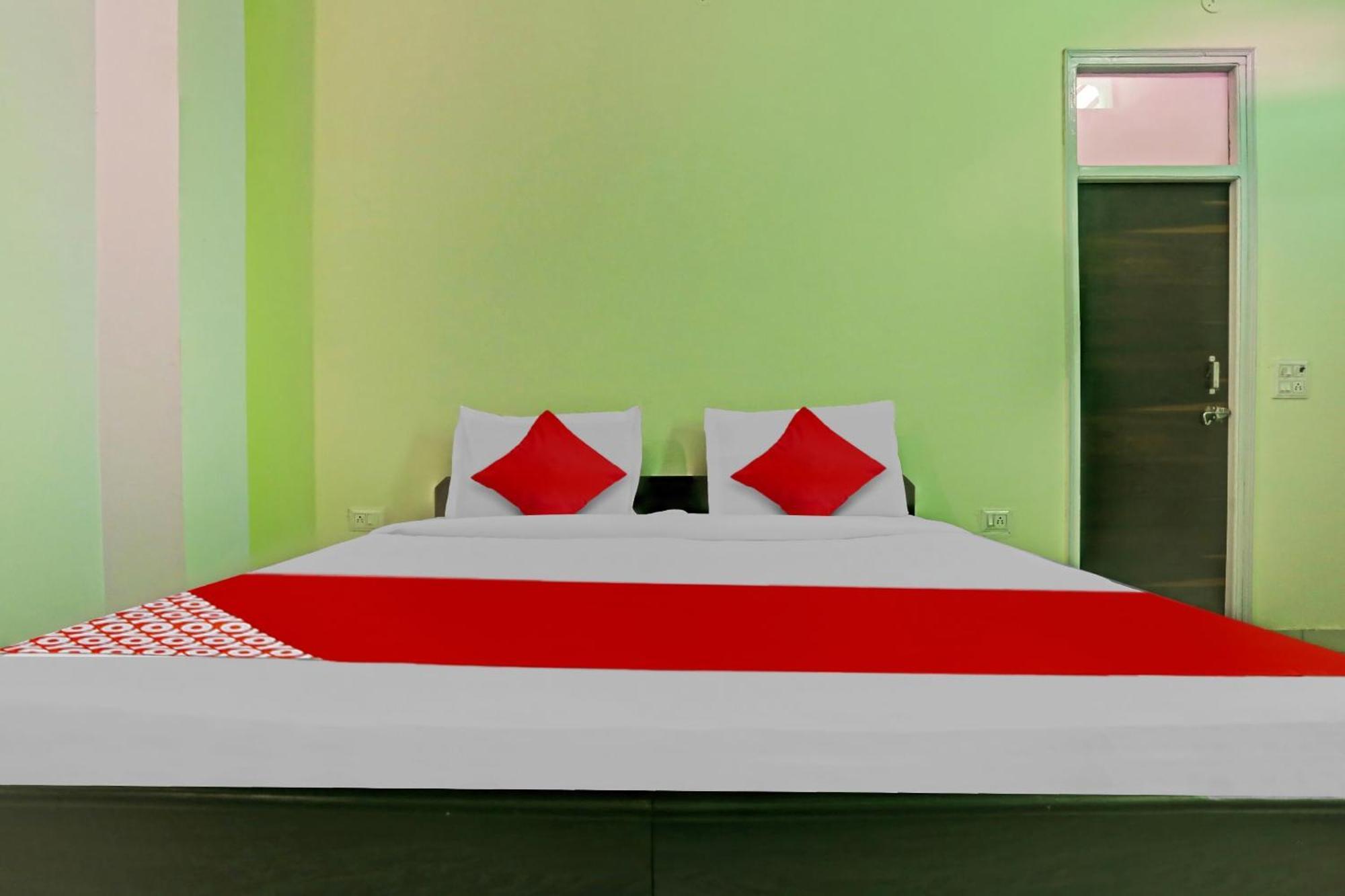 Hotel O Arya Residency Gurgaon Luaran gambar